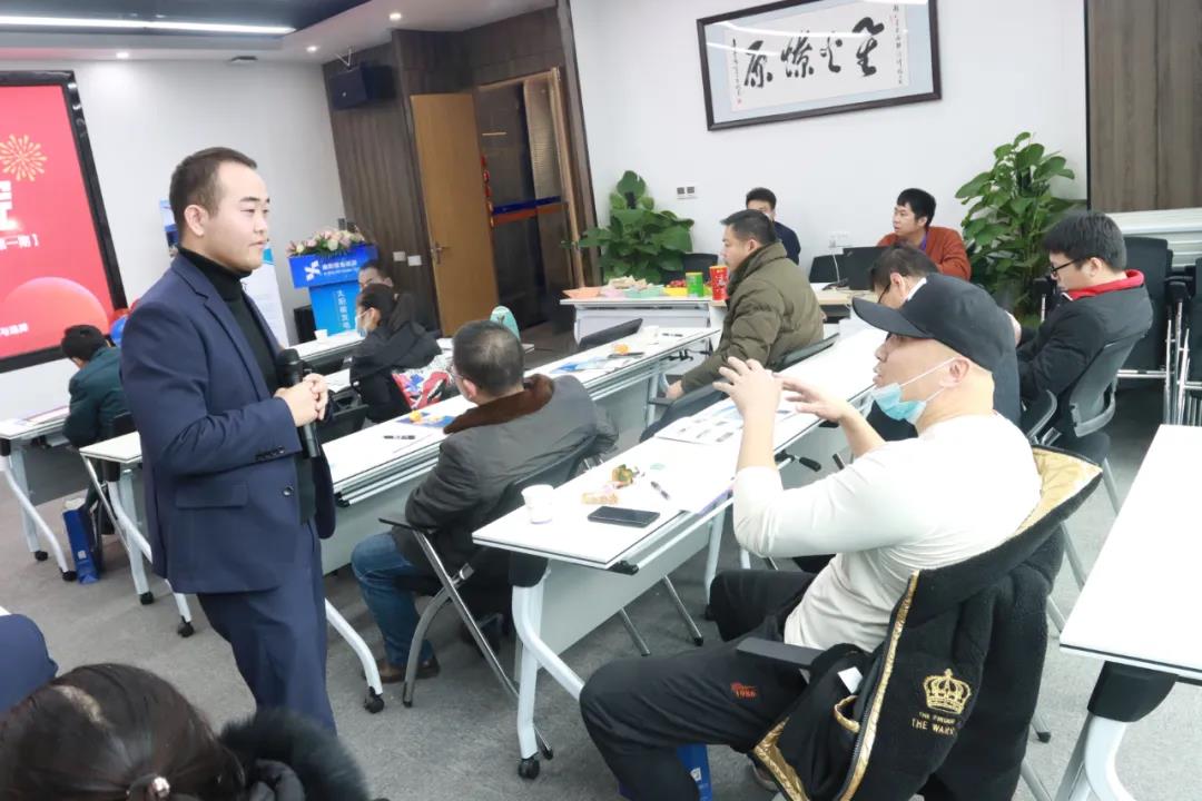 合作共贏 共享未來｜鑫和歲末光伏活動驚喜連連，精彩紛呈！
