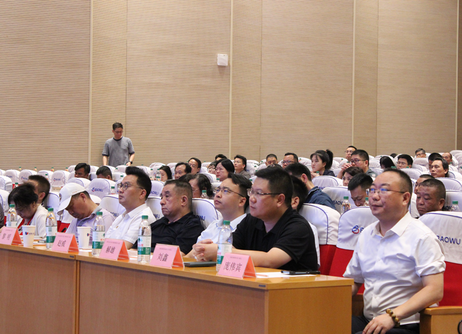 光伏電站_家用太陽能光伏發電_光伏發電代理加盟